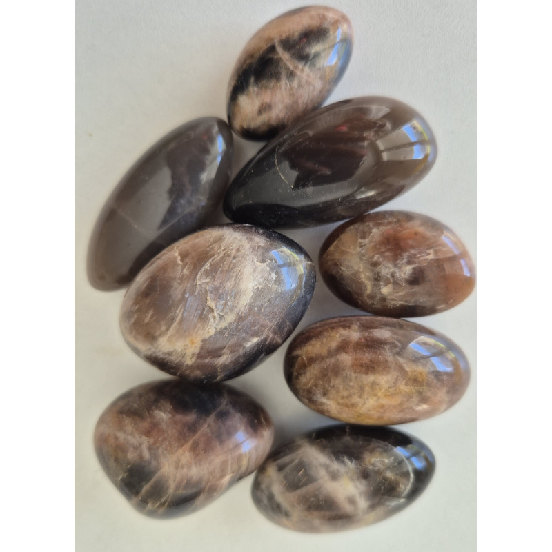 PIERRES ROULEES EN PIERRE DE LUNE BRUNE