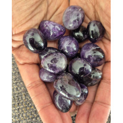 PIERRES ROULEES EN AMETHYSTE